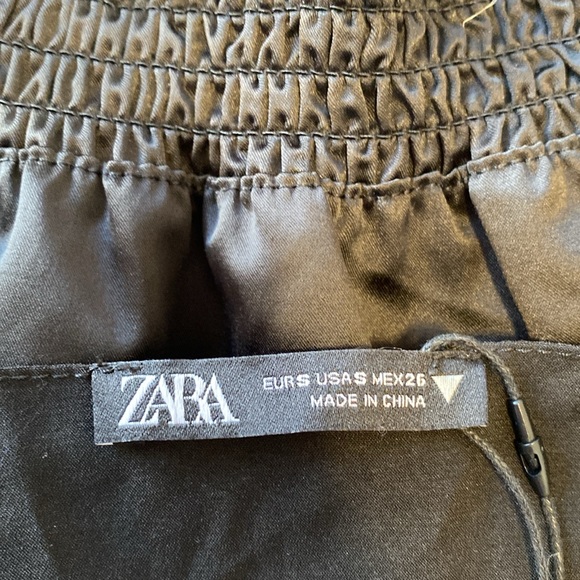 Zara Satin Black Tank Top - Picture 3 of 4